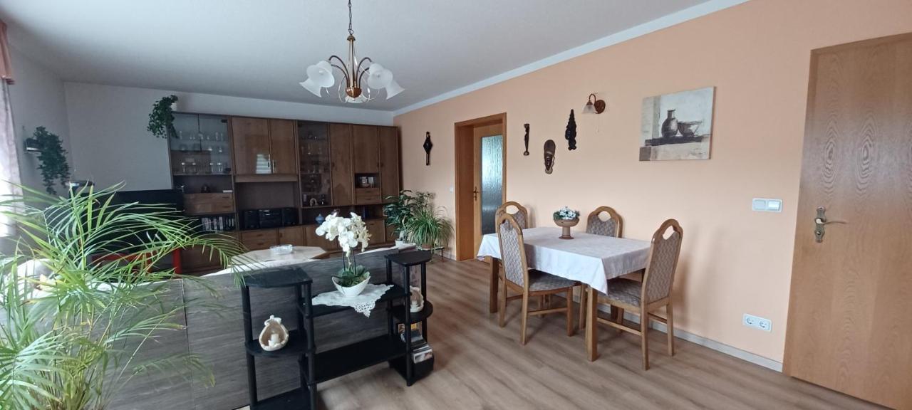 Haseltal Apartment Suhl Ngoại thất bức ảnh